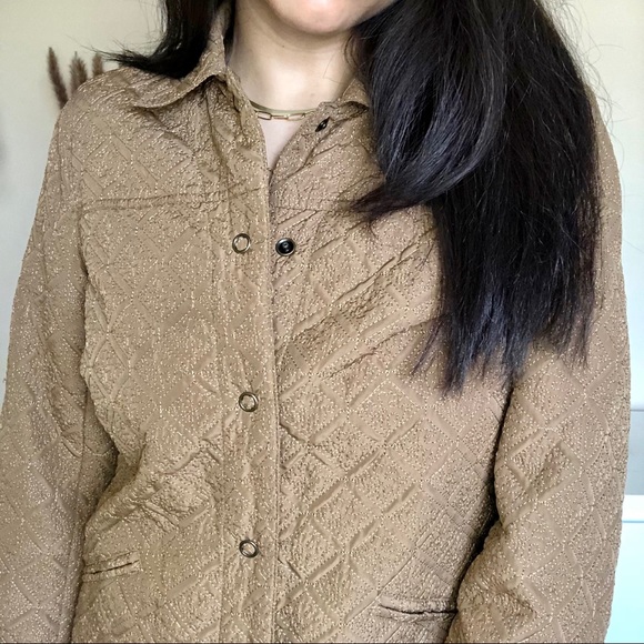 Embroidered button down light weight jacket - Picture 4 of 4